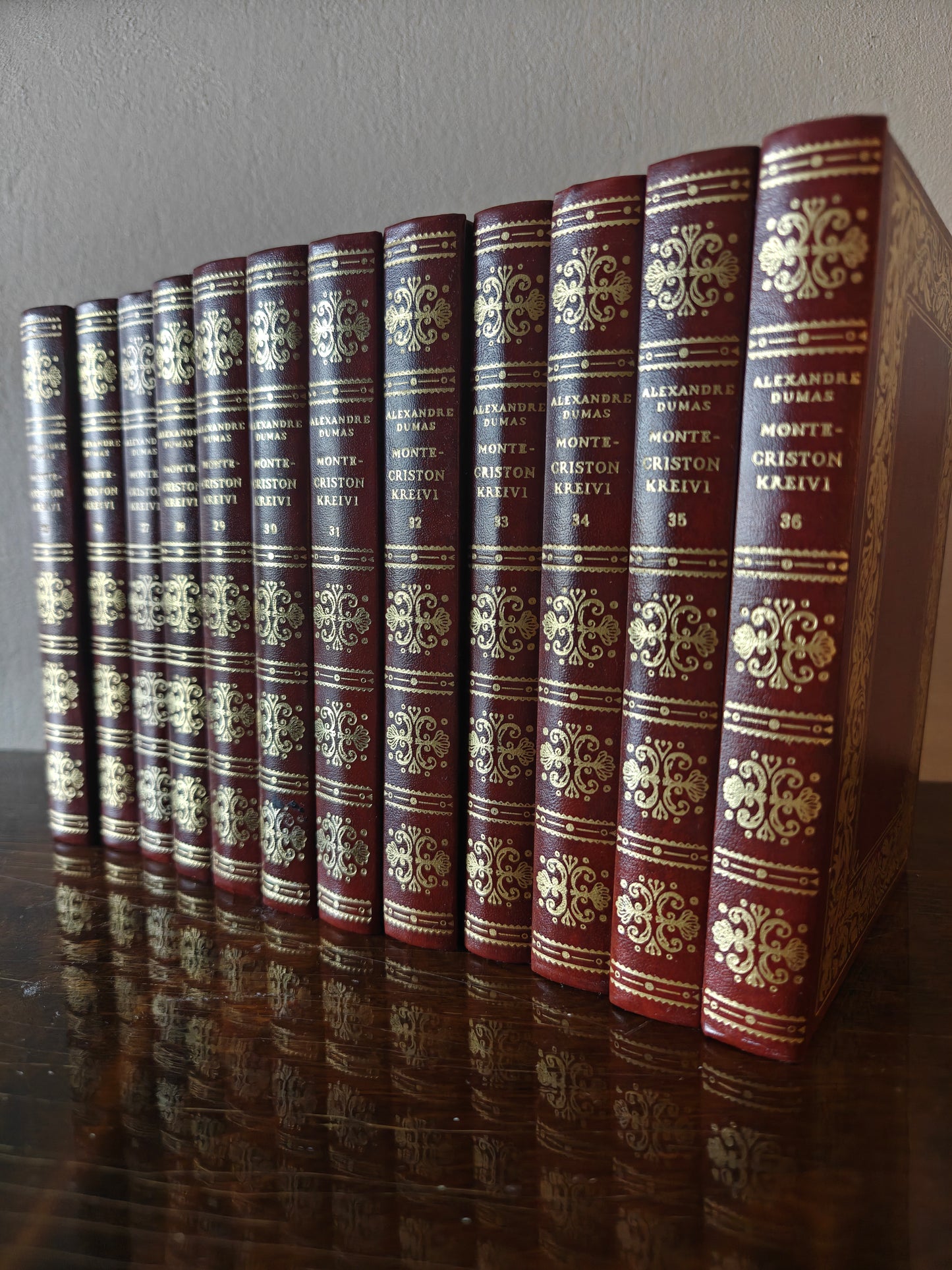 Alexandre Dumas sarja 1-36